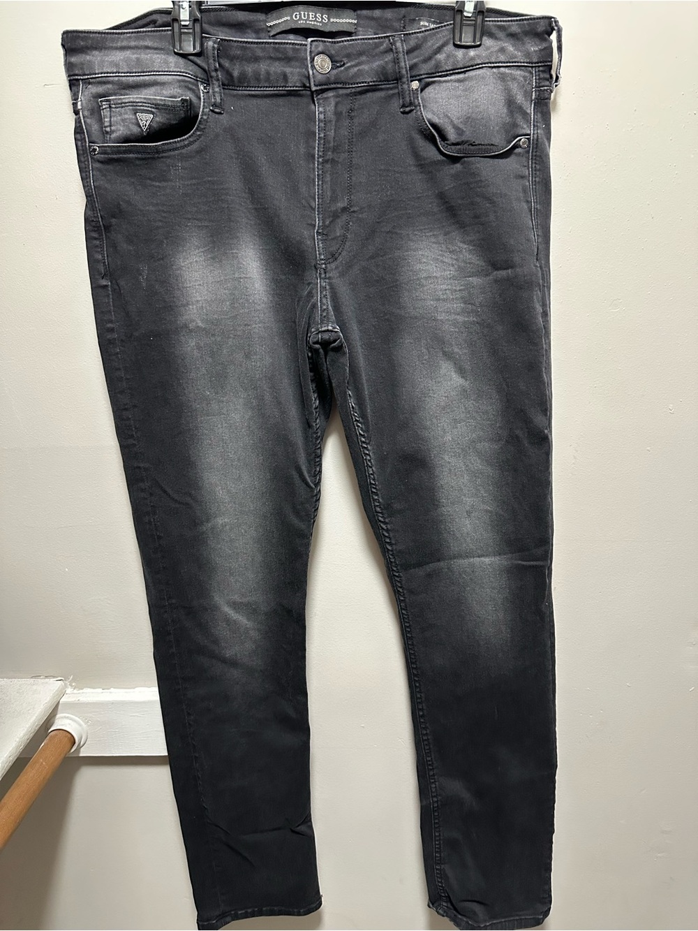 Guess Men’s Black Skinny Jeans